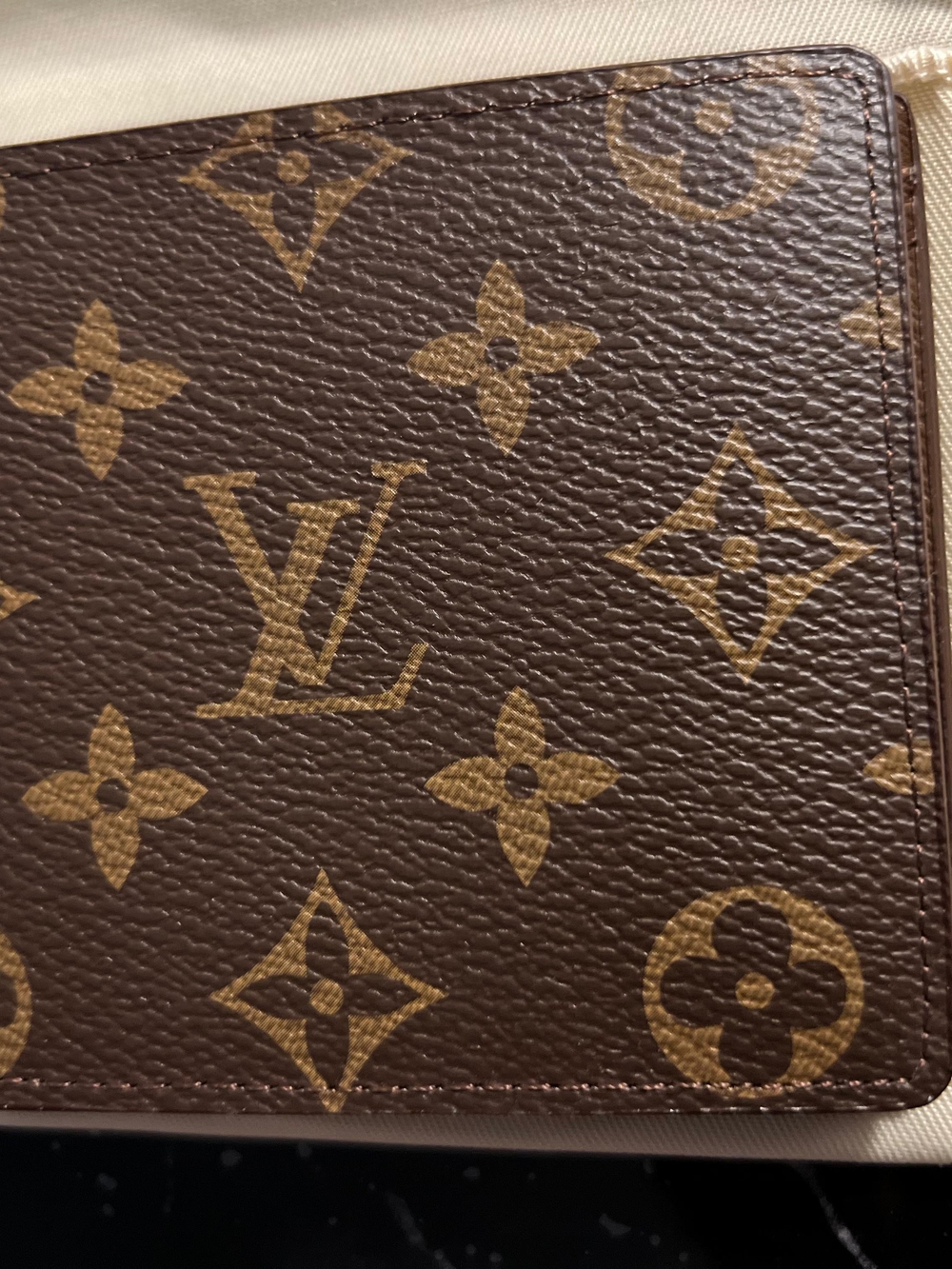 Men Accessories Subcategory Identification